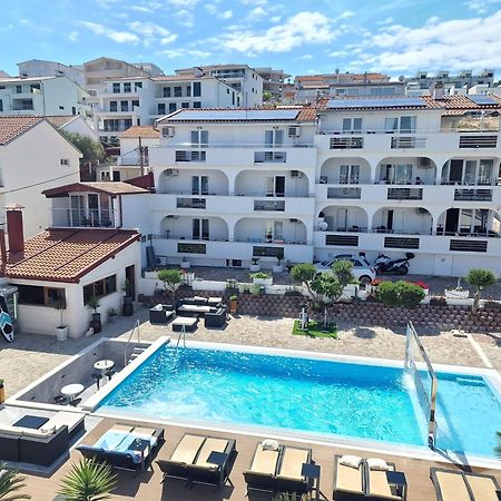 Luxury Apartments Silva With Sea View Okrug Gornji Esterno foto