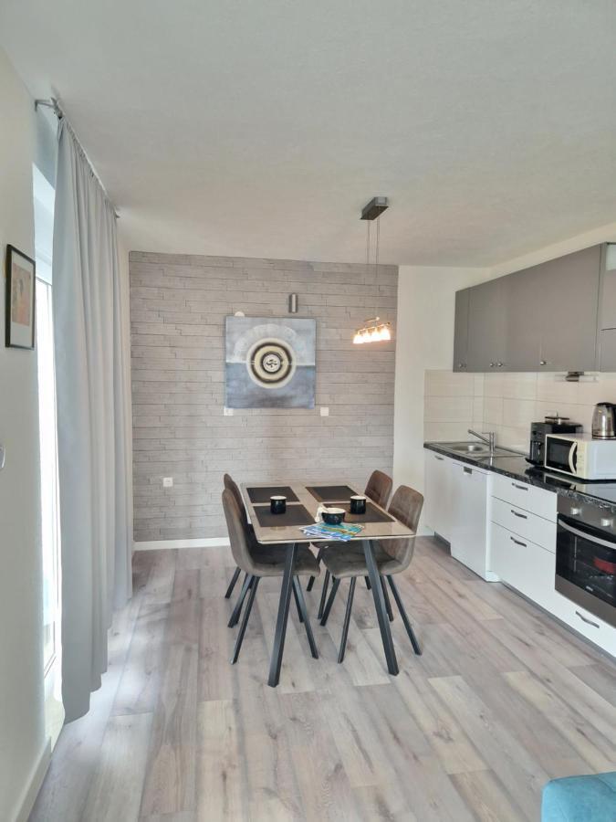 Luxury Apartments Silva With Sea View Okrug Gornji Esterno foto