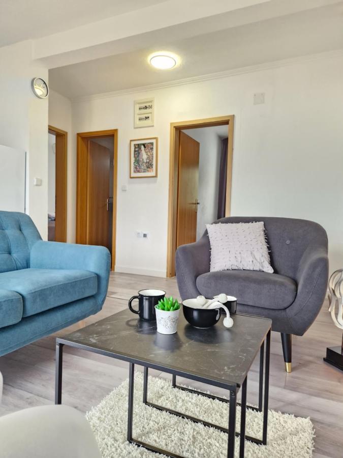 Luxury Apartments Silva With Sea View Okrug Gornji Esterno foto