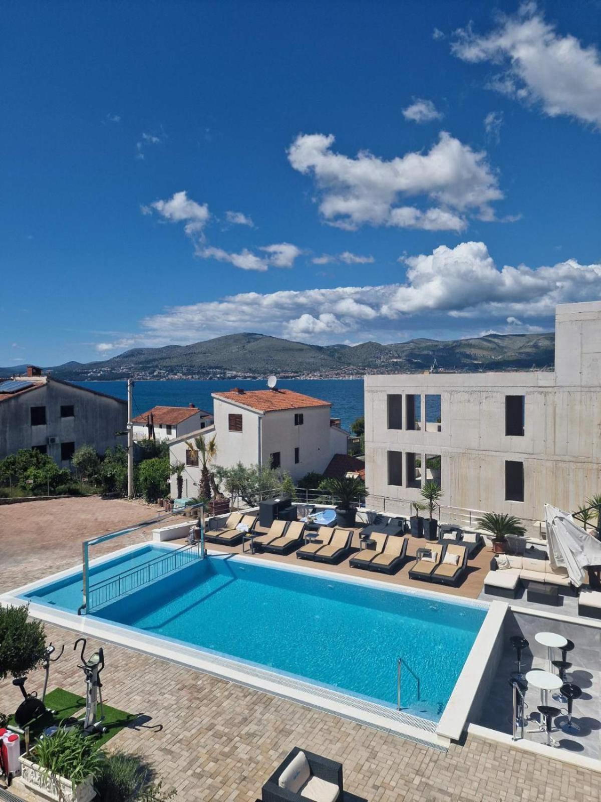 Luxury Apartments Silva With Sea View Okrug Gornji Esterno foto