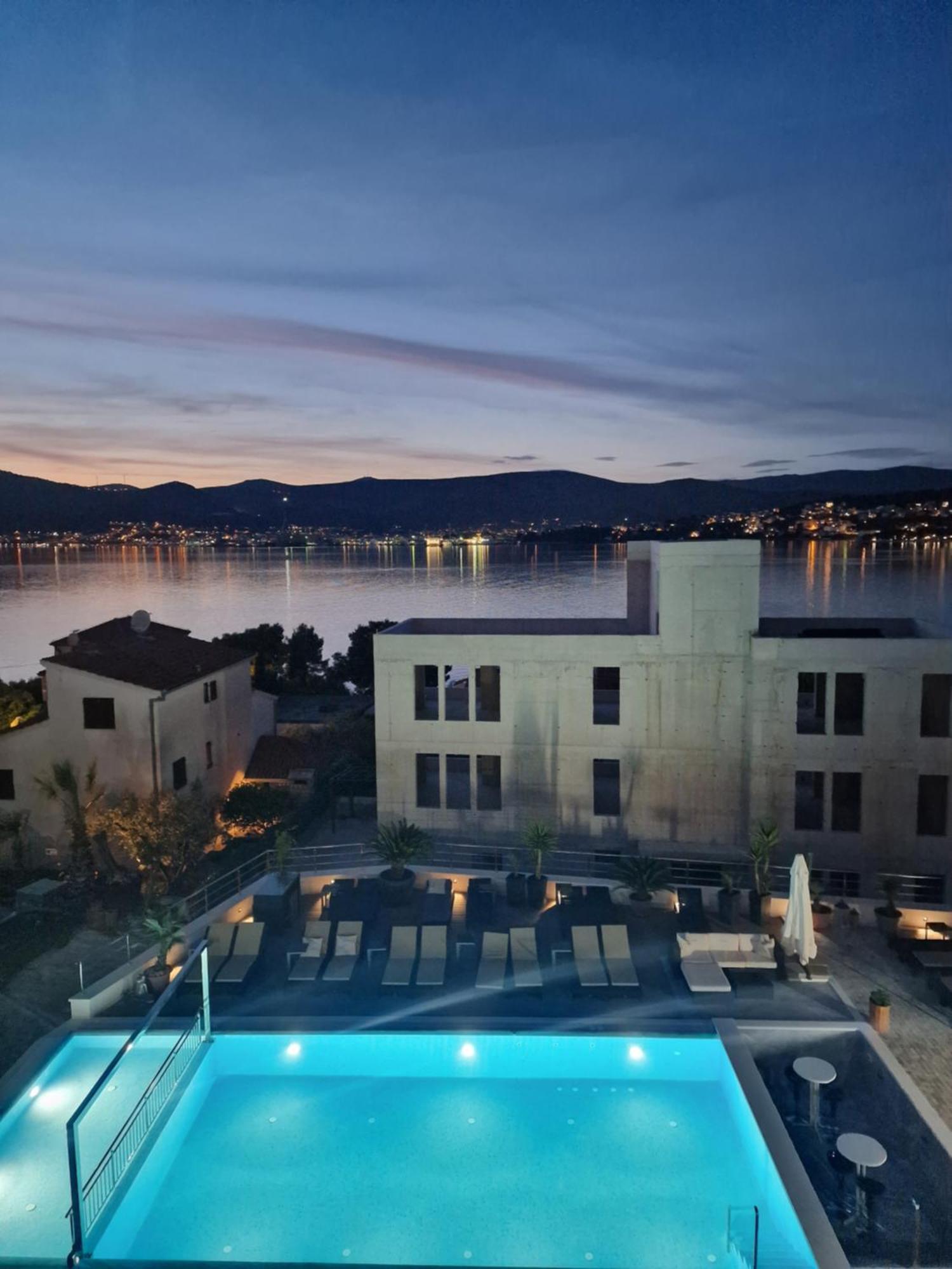 Luxury Apartments Silva With Sea View Okrug Gornji Esterno foto