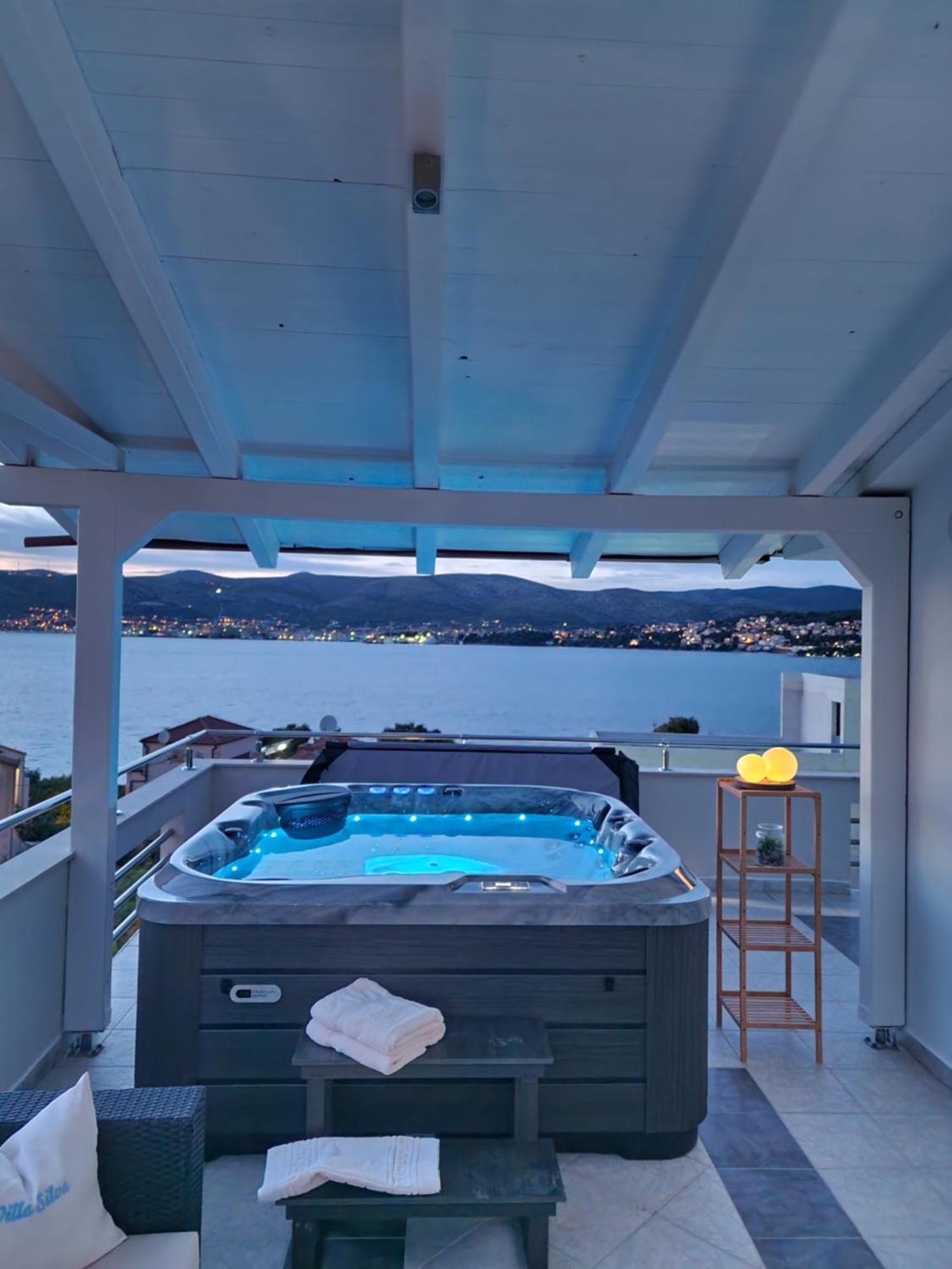 Luxury Apartments Silva With Sea View Okrug Gornji Esterno foto
